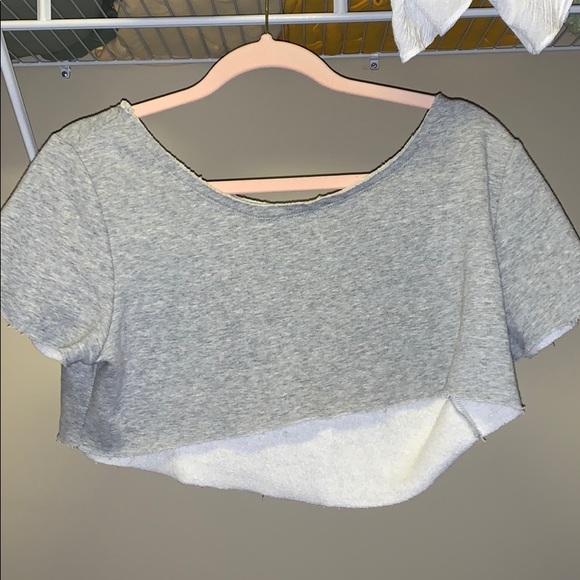 Gray sweatshirt crop tee - Picture 2 of 2